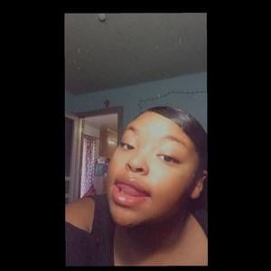 Meet your Posher, Tanieceya